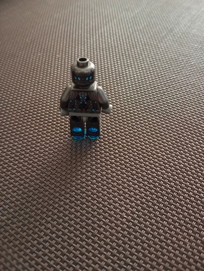 Ultron sentry - photo numéro 2