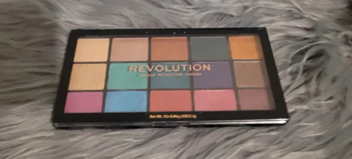 Palette revolution reloaded jewelled