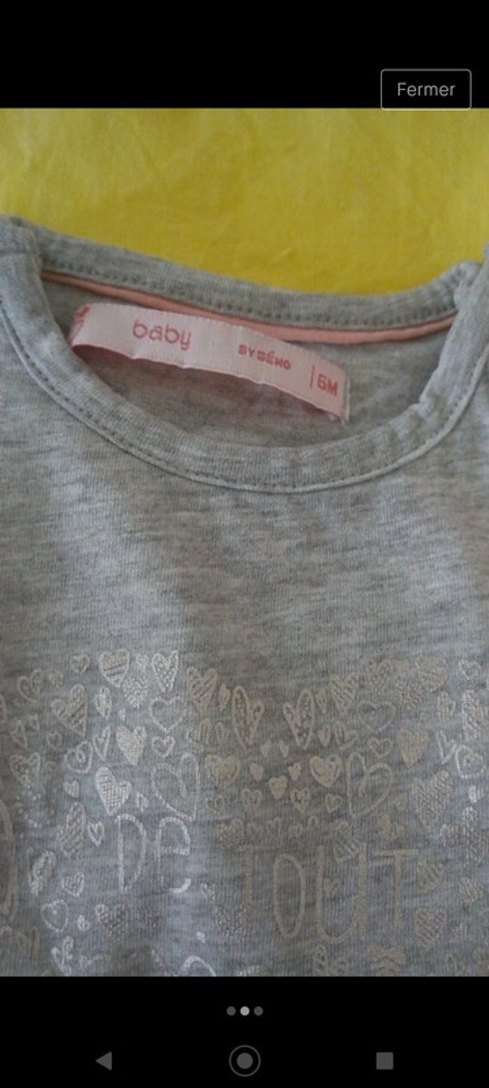 Tee-shirt gris neuf avec cœur Gémo - photo numéro 2