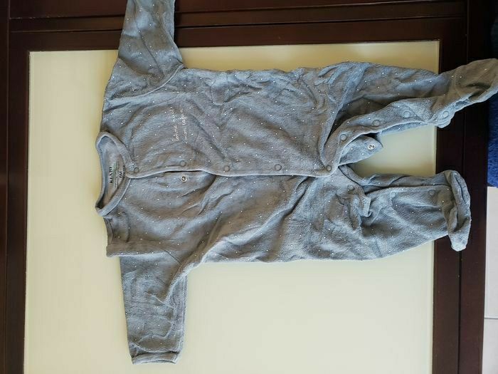 Pyjamas 6 mois - photo numéro 5