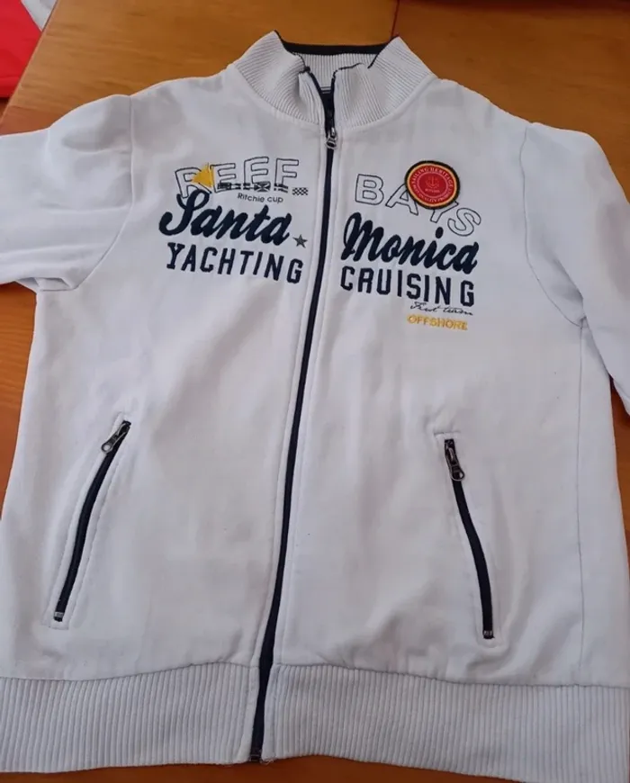 Sweat avec zip L