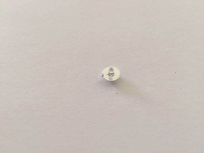 Petit phare avant pièce détachée miniature Solido Volkswagen VW Combi 1966 1/19 #A56 - photo numéro 2