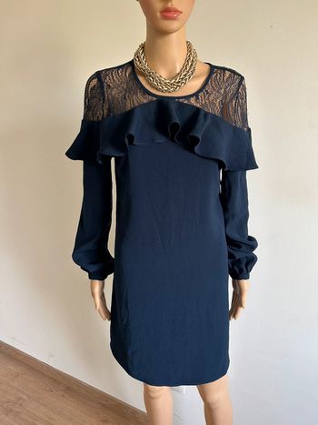 Robe bleue marine à manches longues avec dentelle Morgan taille 38 jamais portée