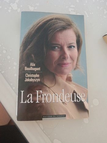 Livre "la frondeuse"