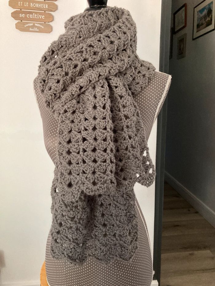 Écharpe crochet fait main