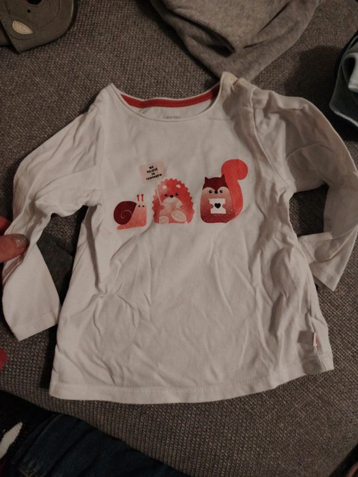 Lot t-shirts obaibi 12 /18 mois - photo numéro 5