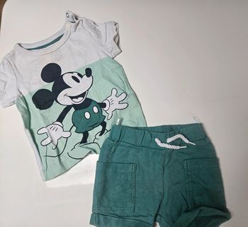 Ensemble Disney Baby