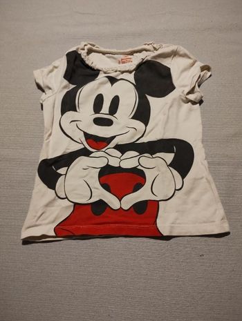 Tee shirt motif Mickey 6 ans