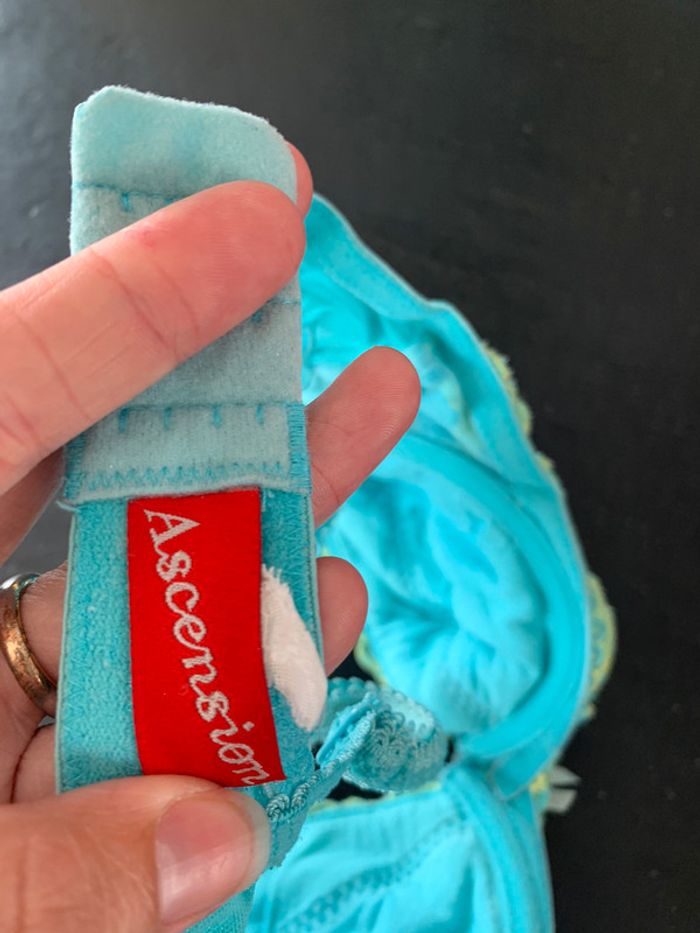 Soutiens-gorge - photo numéro 3