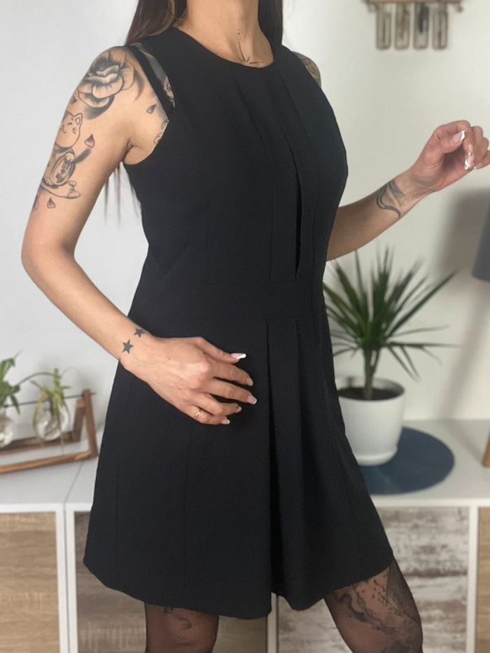Robe sans manches taille 38 - 27 quai de Seine