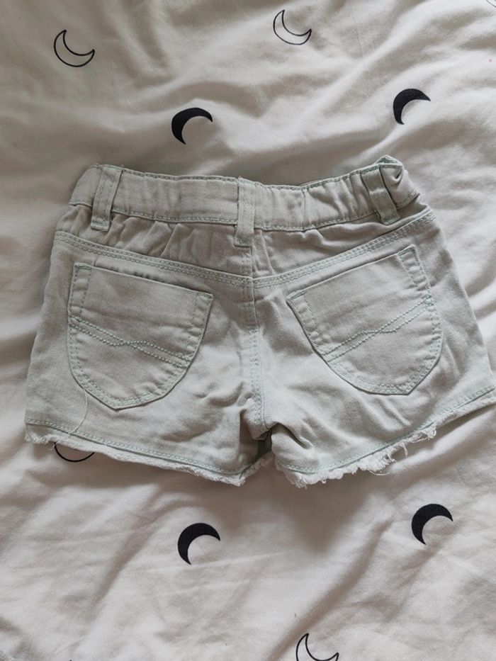 short Tape à l'œil 3 ans - photo numéro 2