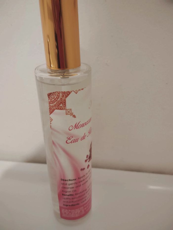 Lot Eau et masque à l'eau de rose 🌹 - photo numéro 3