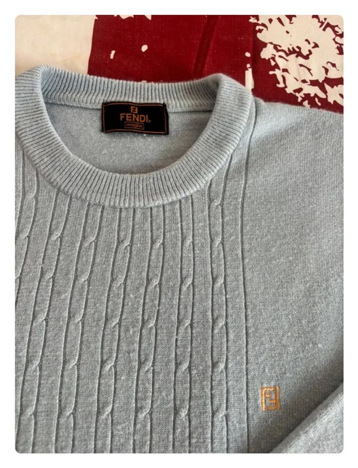Pull Fendi vintage’80 taille S/M prix négociable - photo numéro 5