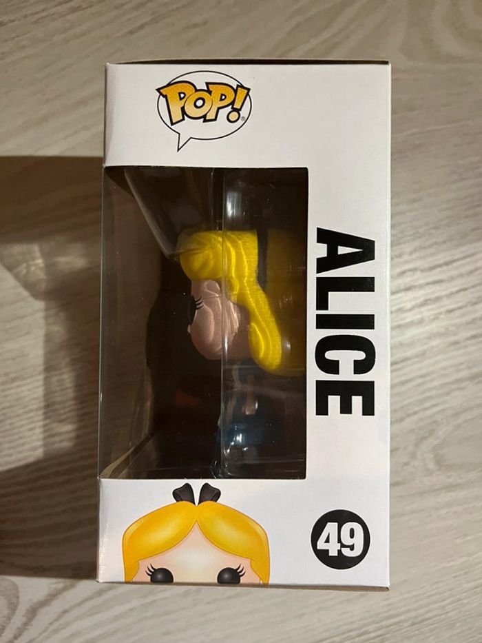 Pop Alice au pays des merveilles Disney - photo numéro 2