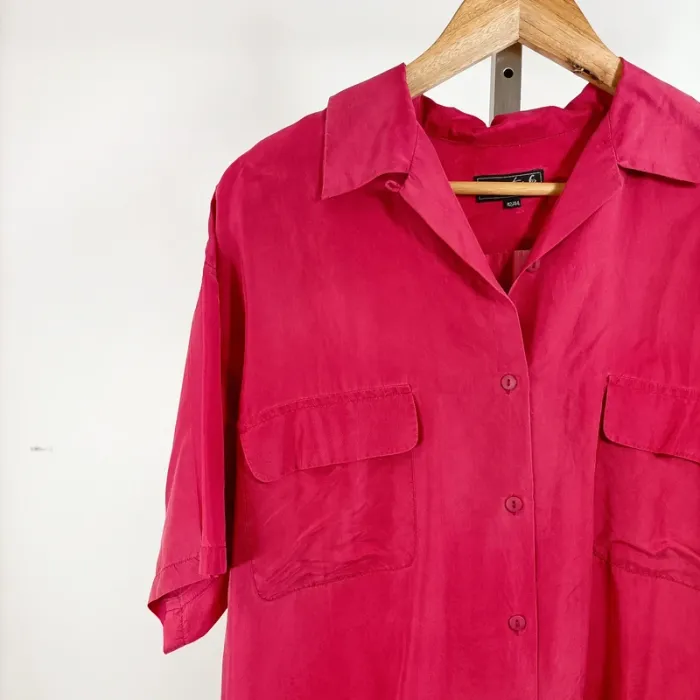 Chemise oversize en soie fuchsia à manches courtes – In Extenso – taille 42/44 A1316 - photo numéro 3