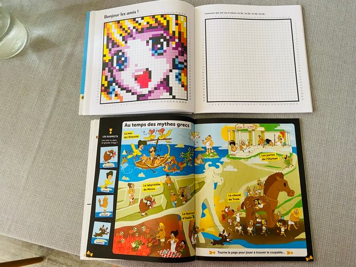 Lot livres histoire jeux dessins - photo numéro 2