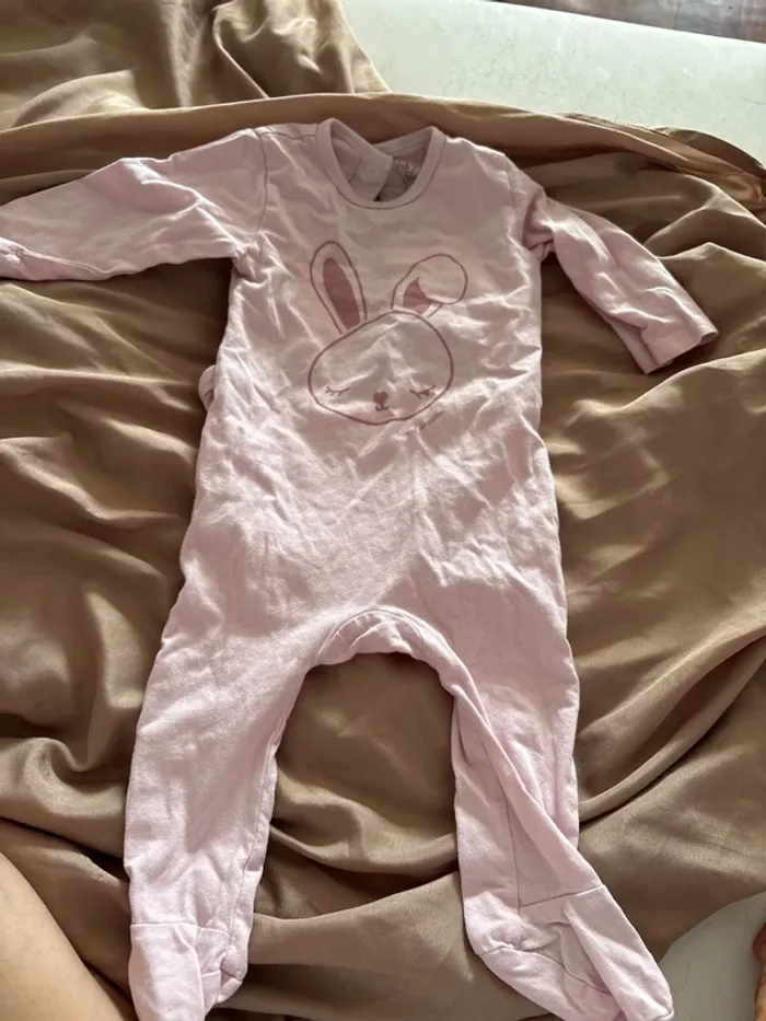 Lot de 3 pyjamas fin fille 6 mois - photo numéro 14