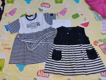 Lot de 2 robes style marine 12 mois fille