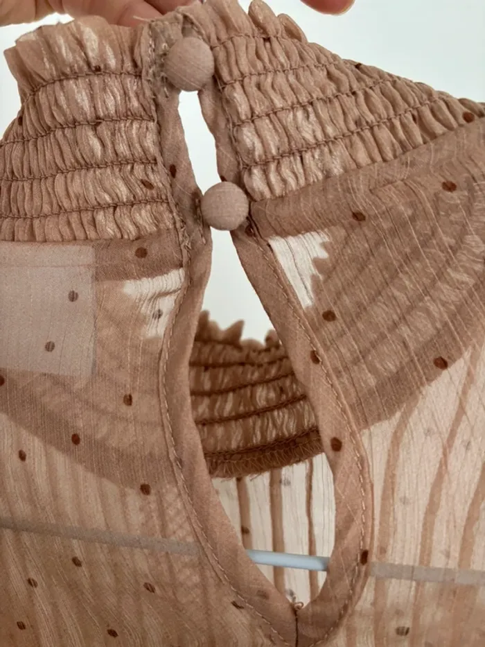 Chemise transparente avec débardeur - photo numéro 5