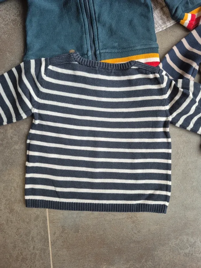 Lot de pulls et vestes 6 mois bébé garçon - photo numéro 5