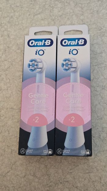 4 brossettes oral-b iO gentle care 