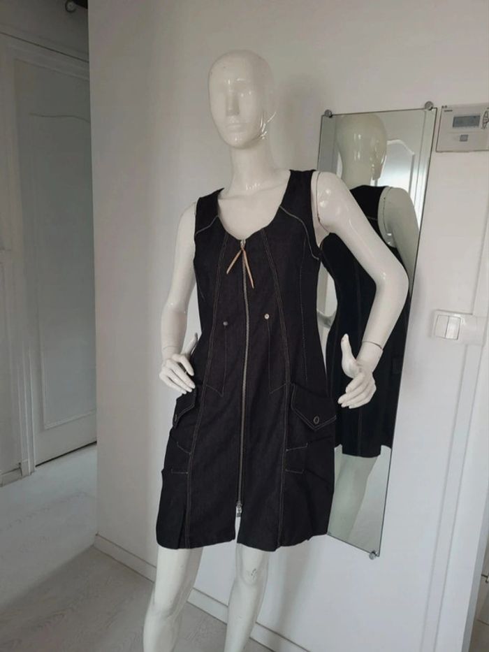 Robe en jean noir T1 38 neuf 9 - photo numéro 2