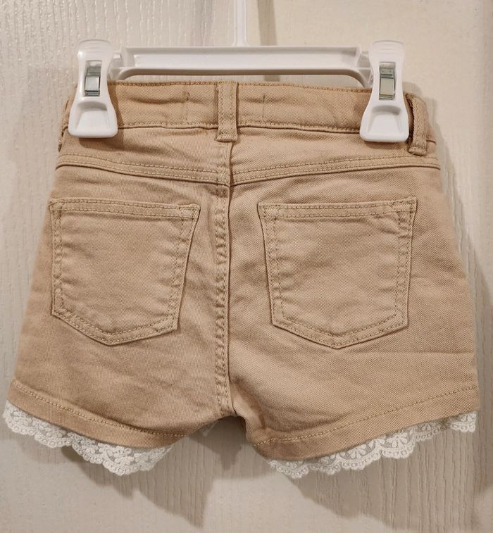 Short en jean avec dentelles H&M - photo numéro 3
