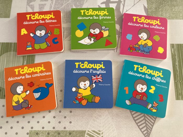 Lot de 6 livres cartonnés petit format pour bébé - photo numéro 1