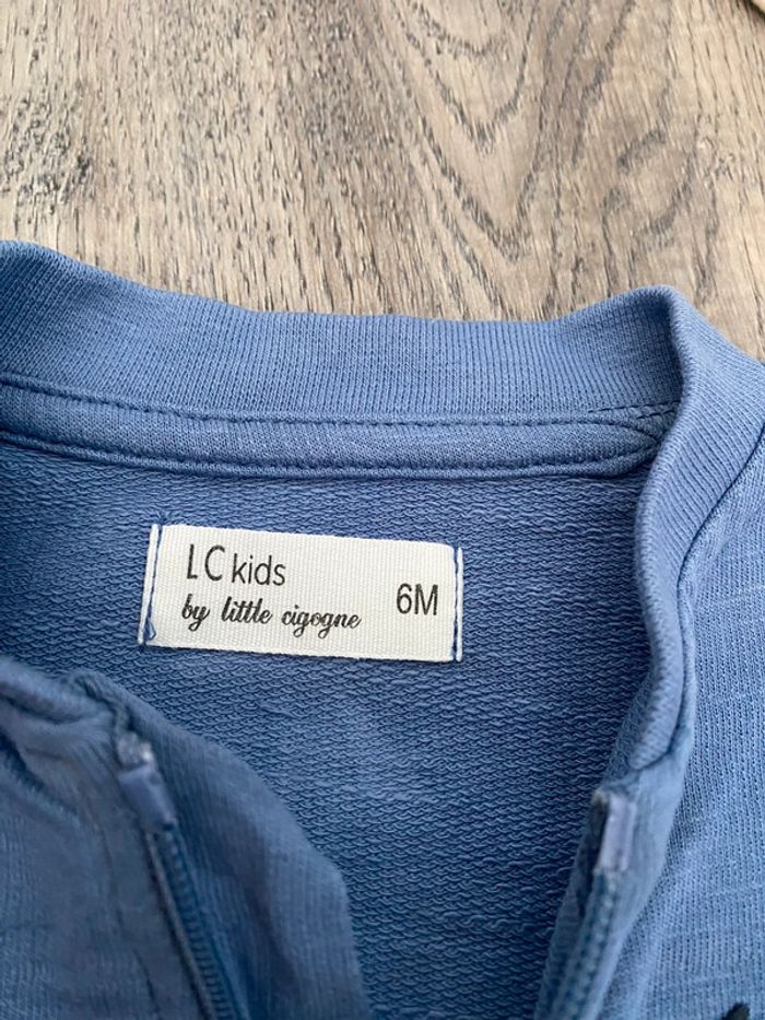 Gilets 6 mois - photo numéro 2