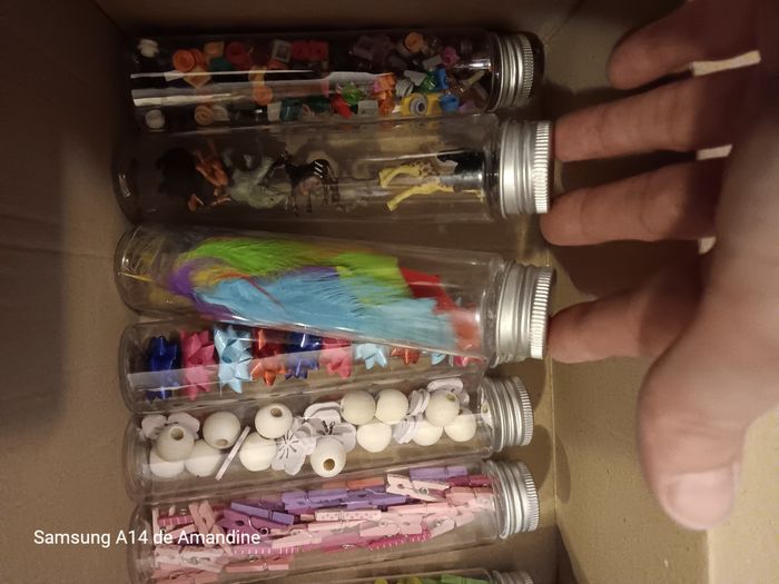 Bouteille d'éveil sensoriel - photo numéro 4