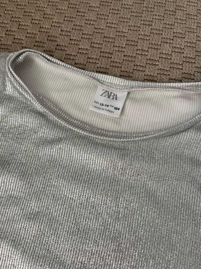 Top argenté brillant à manches longues - photo numéro 3