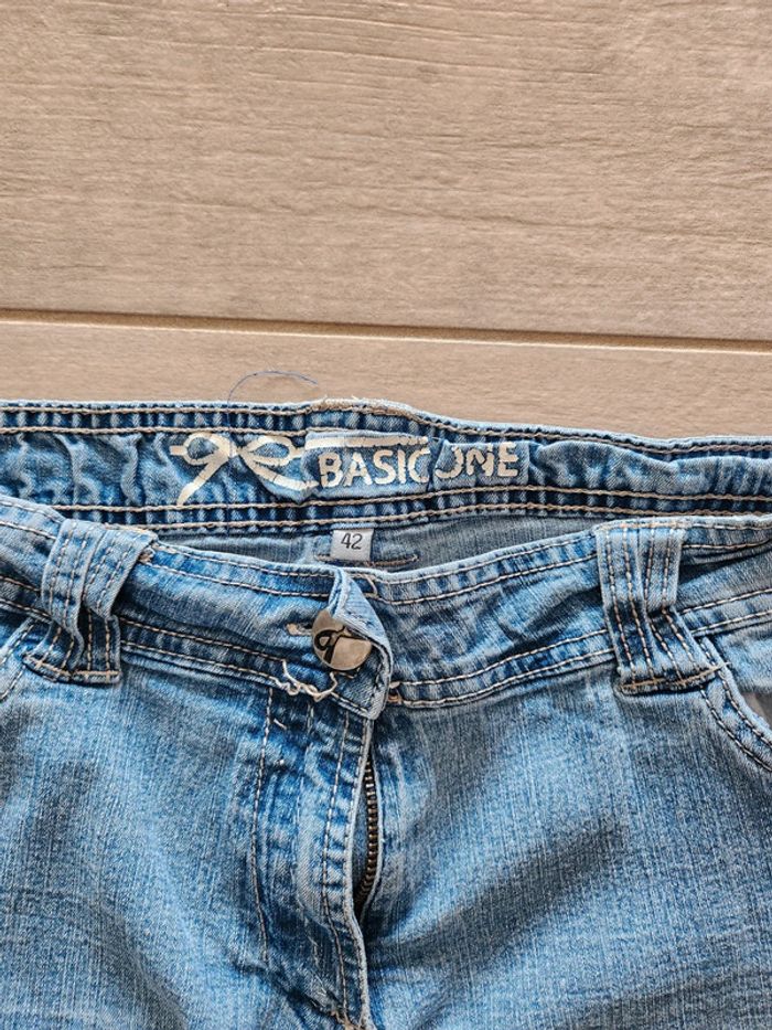 Pantalon Jean clair taille 42 en bon etat basic one - photo numéro 3