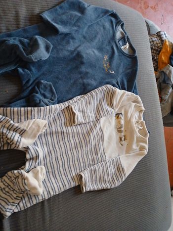 Lots de deux pyjamas une pièce