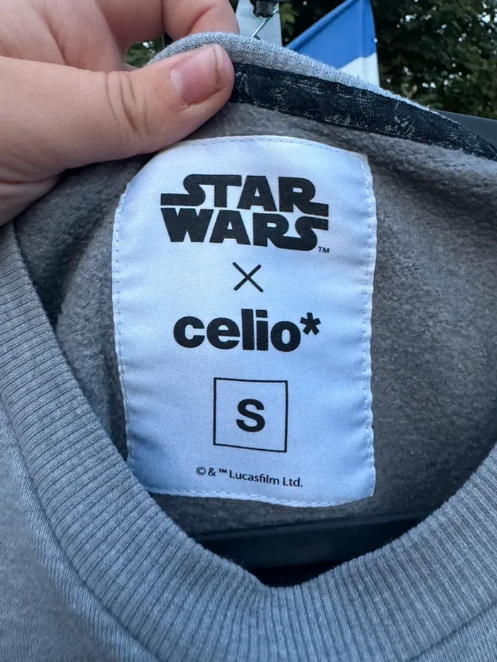 Pull / sweat starwars celio - photo numéro 2