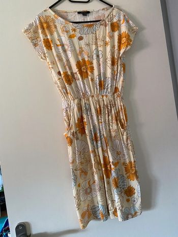 Robe fleurie Esmara Taille 36/38 - FR 38/40