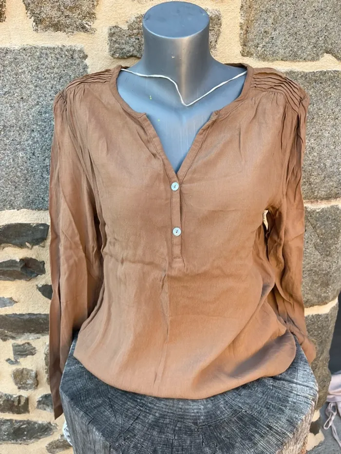 Chemise camel à manche longue - U