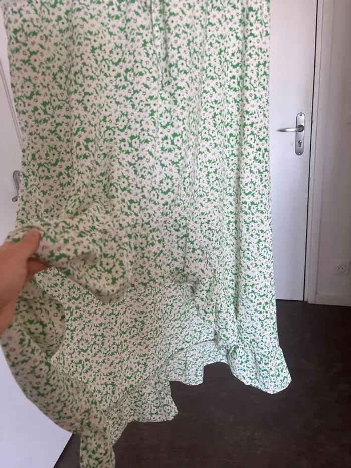 Robe vert estival en très bon état - photo numéro 5