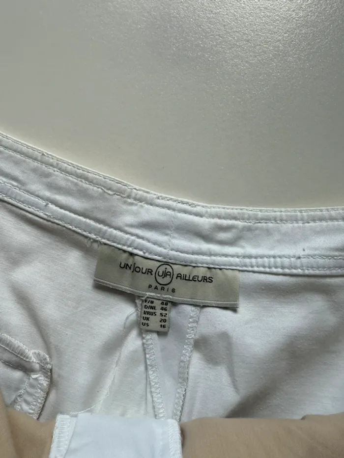 Short blanc Un jour ailleurs - photo numéro 4