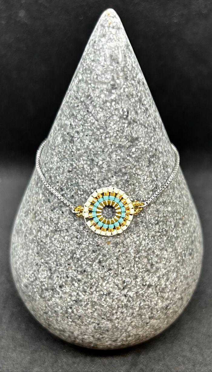 Bracelet réglable avec perles