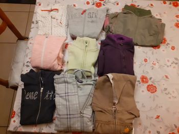 Lot gilet 8 ans gille