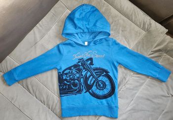 Pull à capuche Esprit