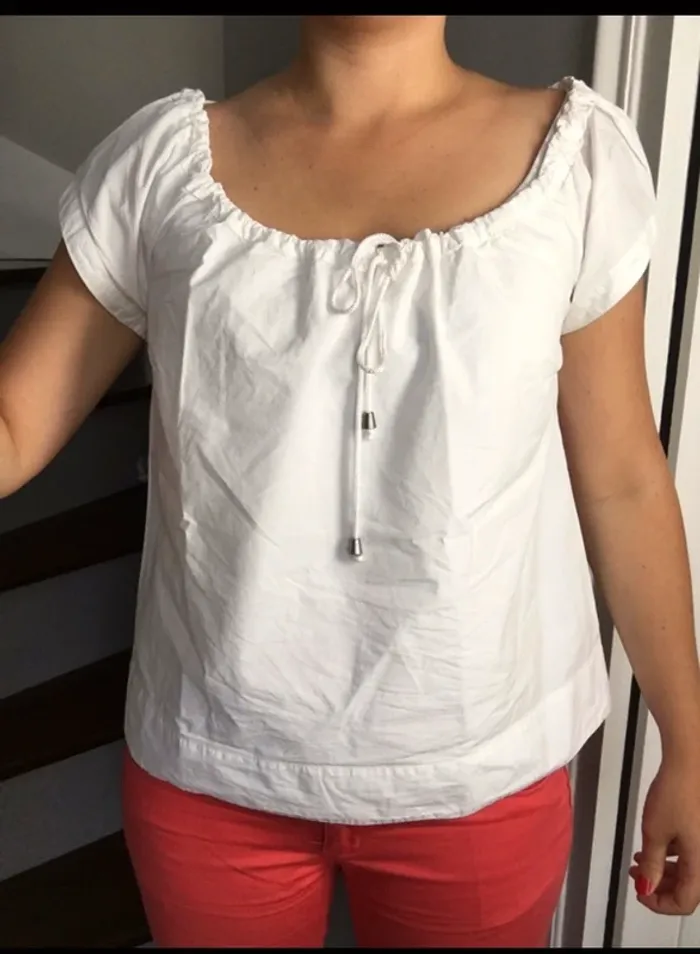 Blouse blanche - photo numéro 2