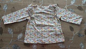 Haut bébé manches longues à fleurs 