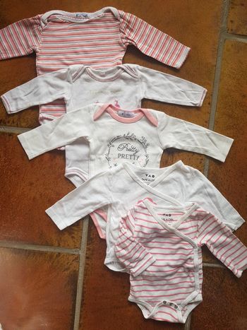 Lot de 5 bodys manches longues fille 6mois