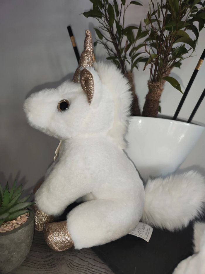 Ensemble peluche licorne et porte clé - photo numéro 4