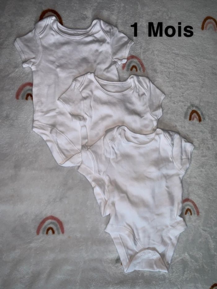 Lot body 1 mois
