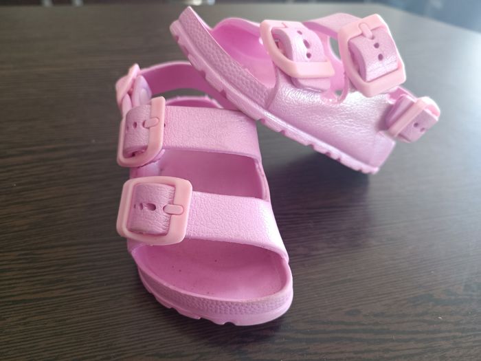 Chaussures fille T19