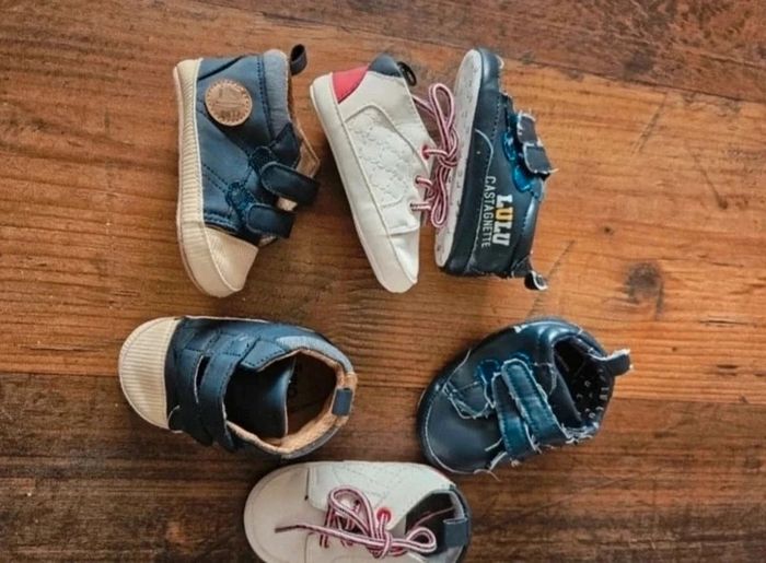 Lot 3 paires chaussures bébé 6/12mois - photo numéro 2