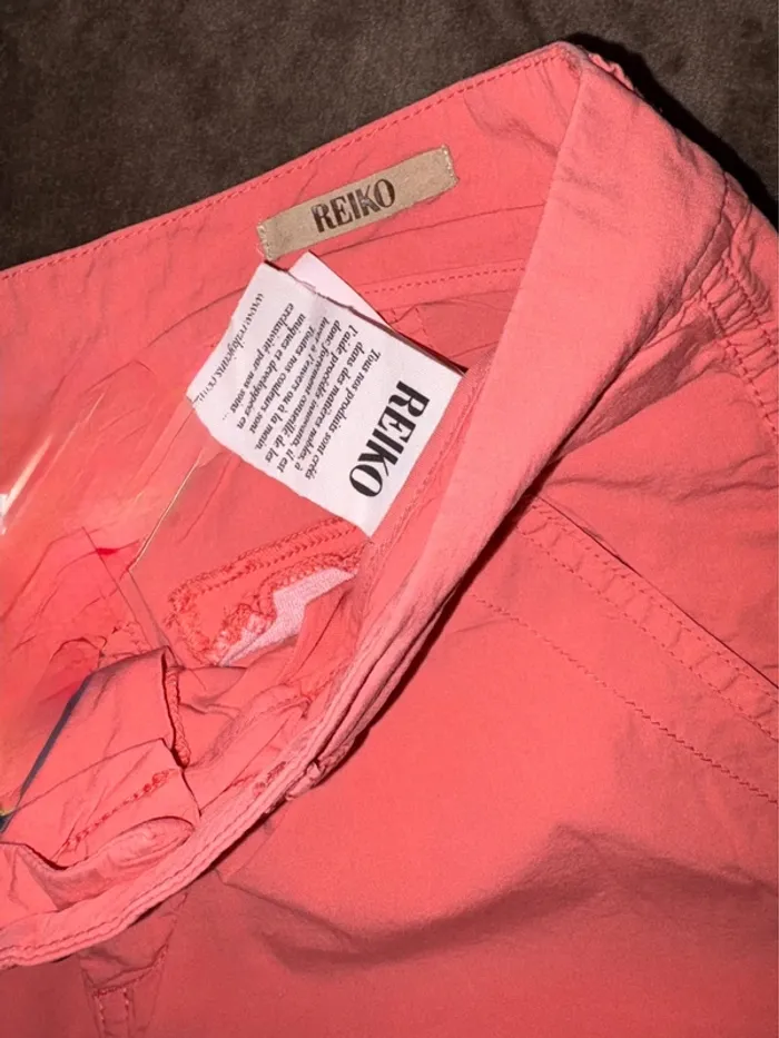 Pantalon rose corail femme Reiko taille 34 en très bon état - photo numéro 3