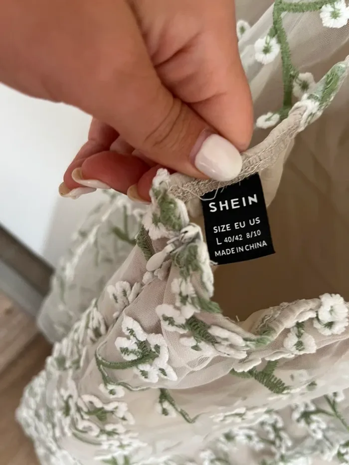 Robe fleurie SHEIN - photo numéro 3